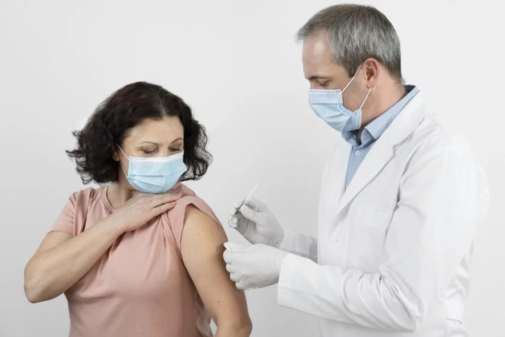 Diphtheria Vaccine| VacciBuddy| Doctor giving vaccine to peoples